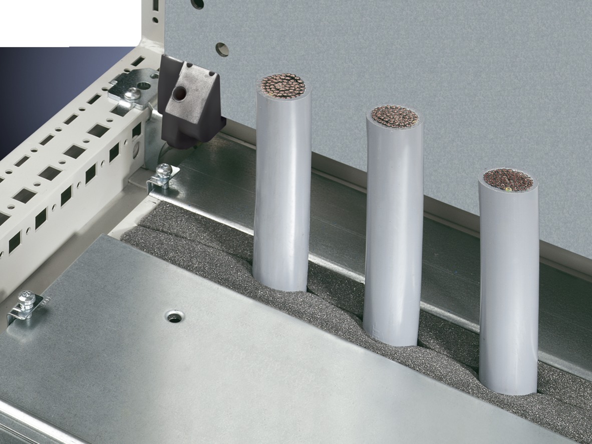 SZ2573 FOAM RUBBER CABLE CLAMP